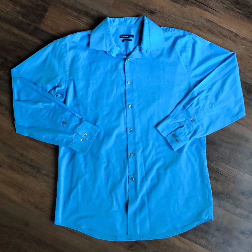 VanHeusen Studio Button up - Size 16 32/33 in EUC! - Picture 1 of 2